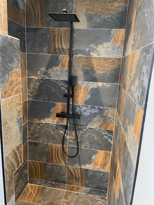 Maison Avec Jacuzzi Orange  Luaran gambar